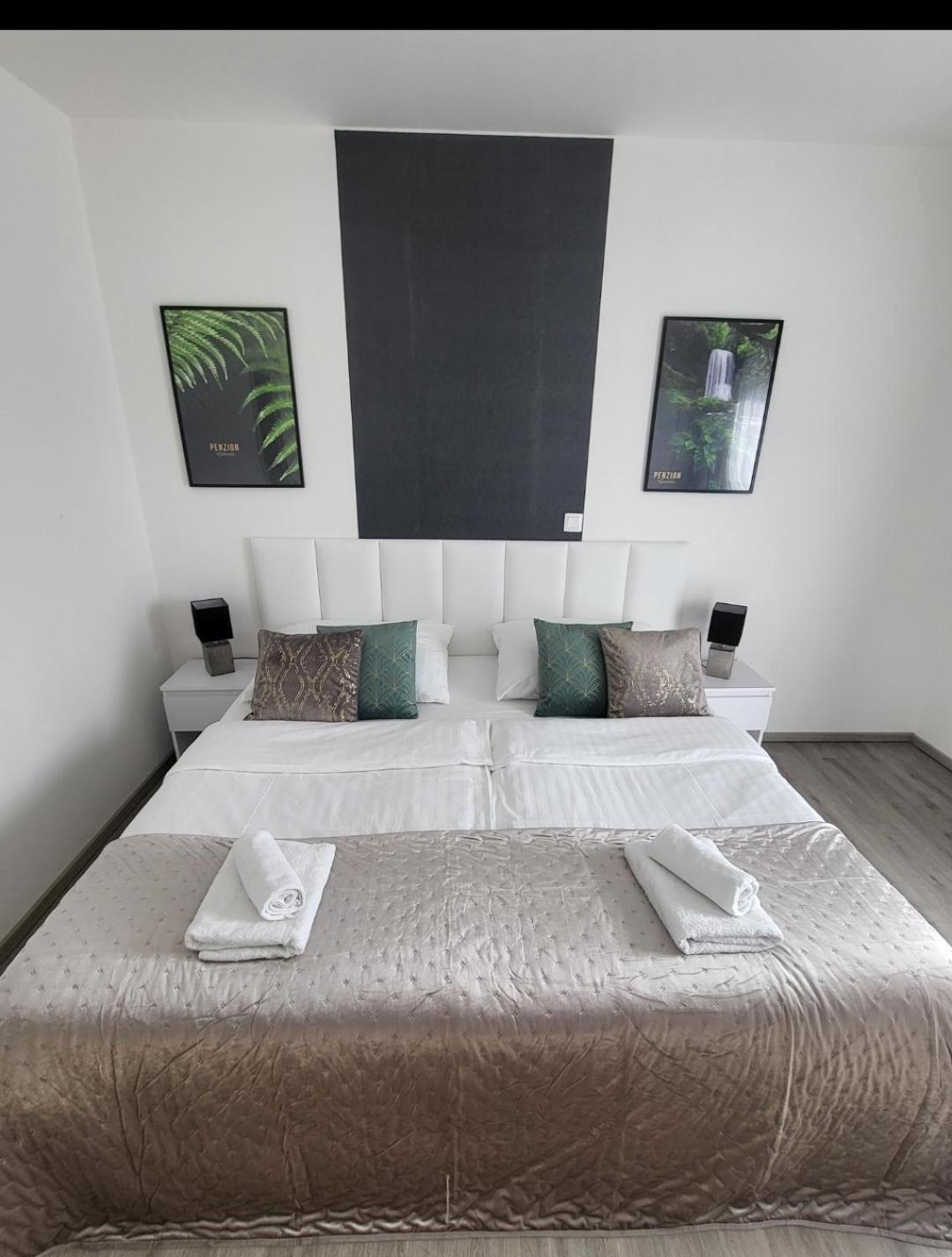 Apartman Gabriela Roudne Eksteriør bilde