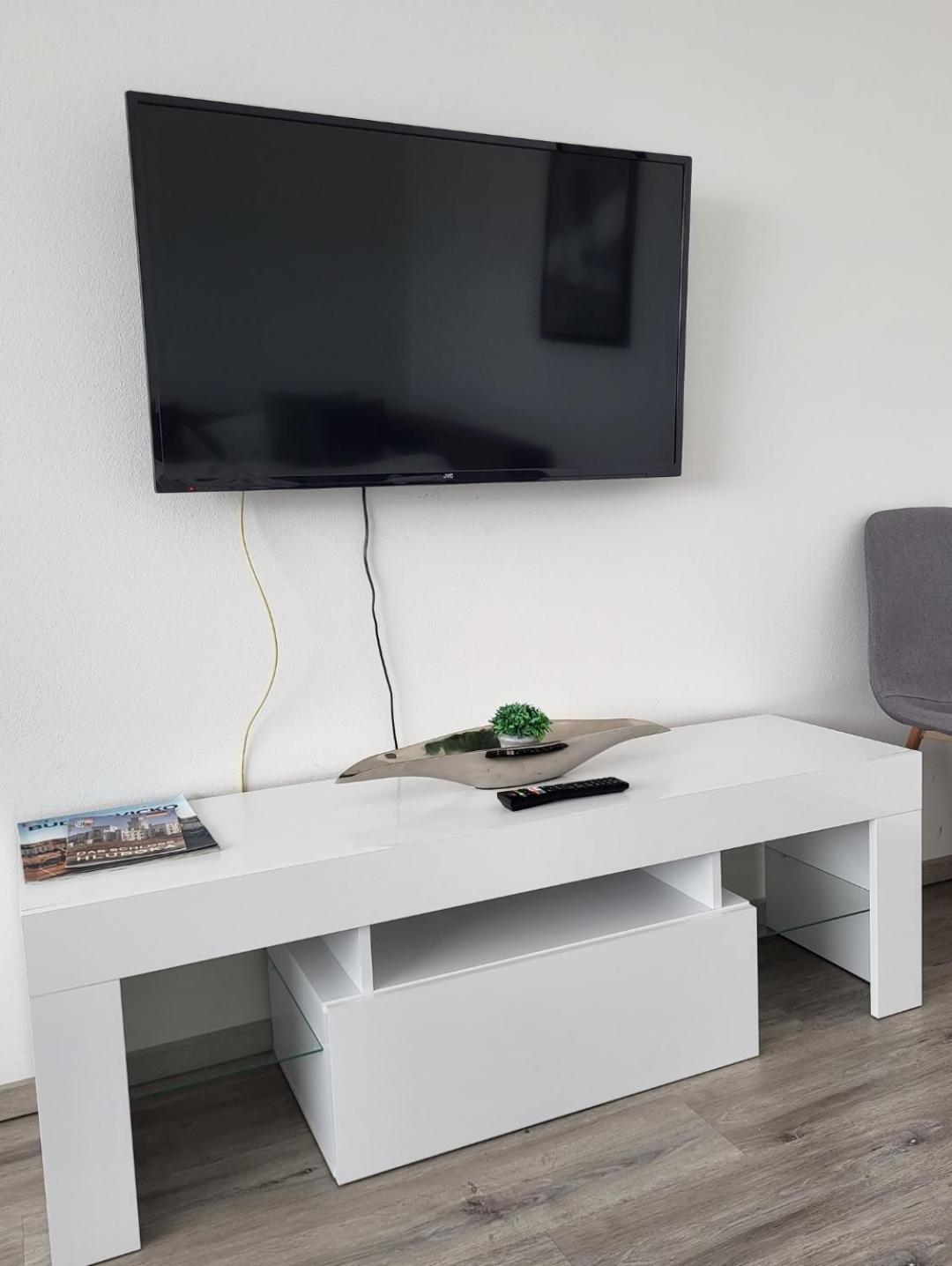 Apartman Gabriela Roudne Eksteriør bilde